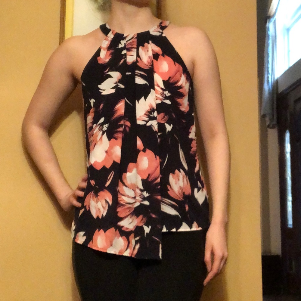 Floral Sleeveless Blouse